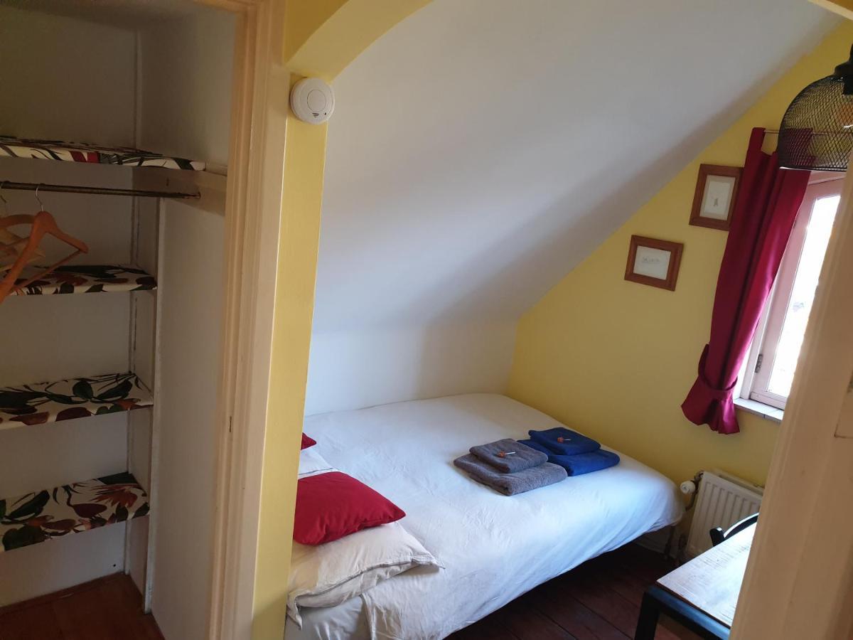 Bed & Bye Schiphol Apartment Бадхуведорп Екстериор снимка